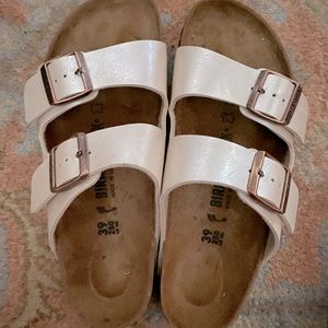 Birkenstock Arizona Birko-Flor Grace White Size 8-8.5US